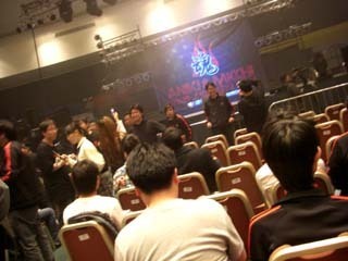 090207_live3.jpg